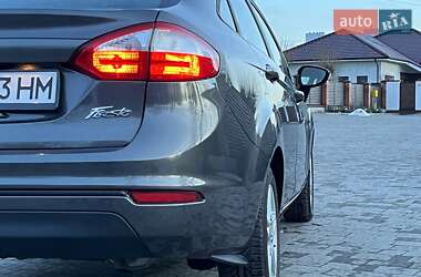 Седан Ford Fiesta 2018 в 