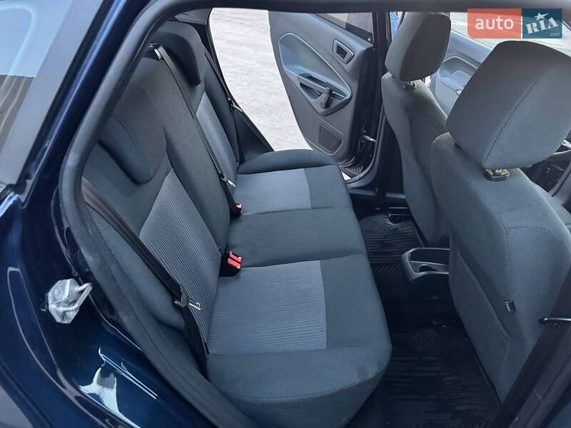 Хэтчбек Ford Fiesta 2011 в Тернополе