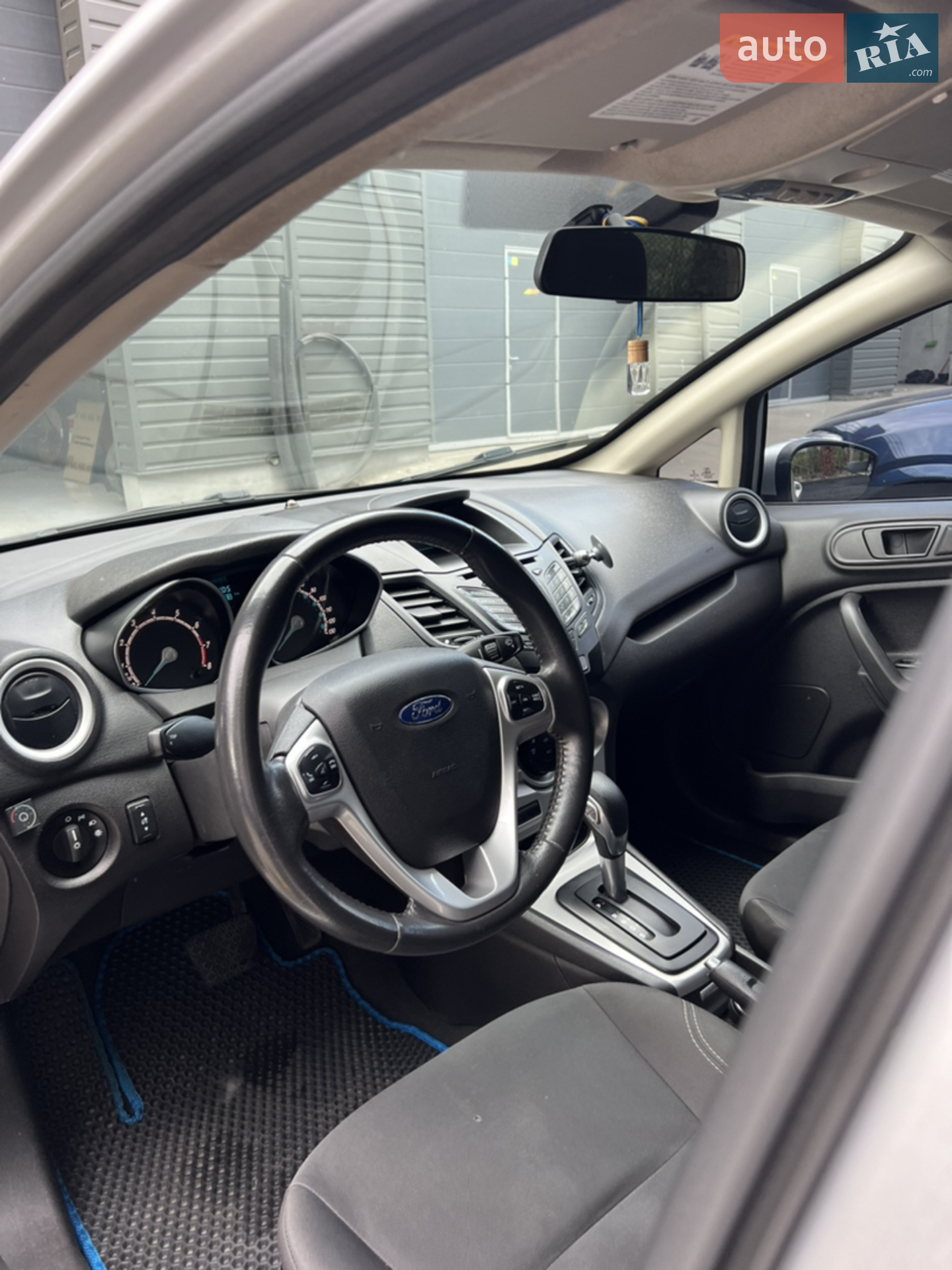 2017 Ford Fiesta - мініатюра 13