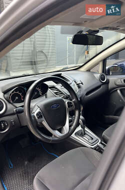 Седан Ford Fiesta 2017 в 
