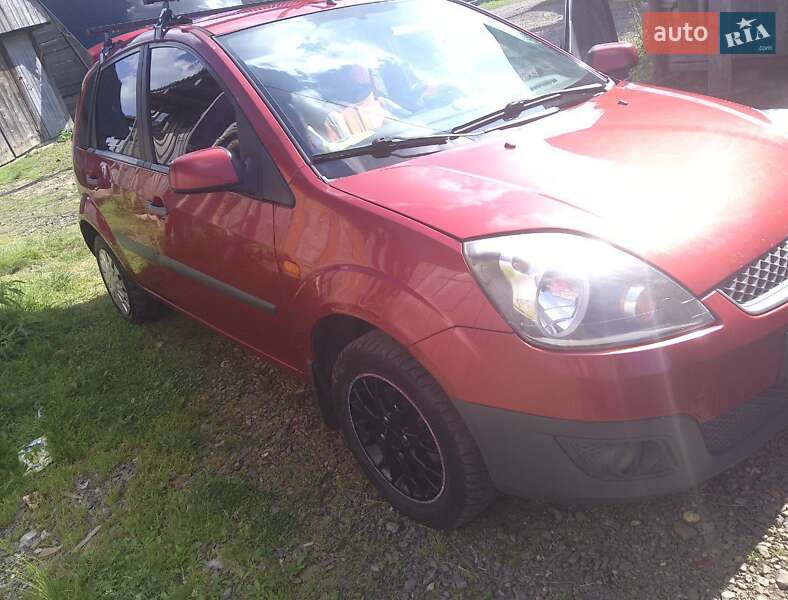 Хэтчбек Ford Fiesta 2008 в Турке фото 3 Хэтчбек Ford Fiesta 2008 в Турке