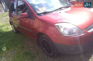Хэтчбек Ford Fiesta 2008 в 