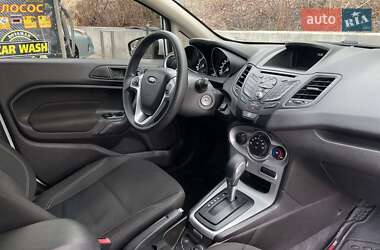 Хэтчбек Ford Fiesta 2019 в 