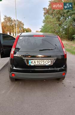 Хетчбек Ford Fiesta 2008 в 