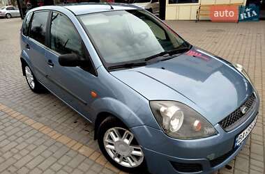 Хетчбек Ford Fiesta 2006 в 