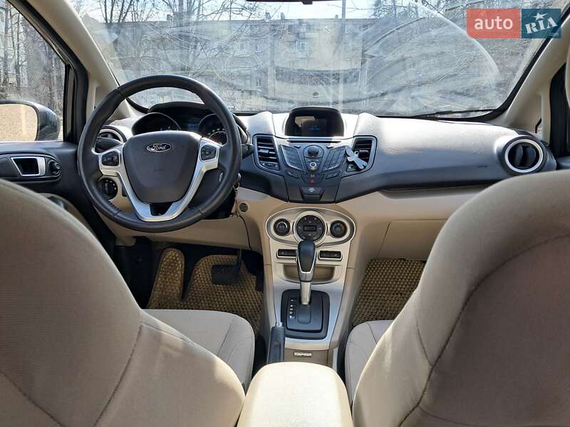 Седан Ford Fiesta 2014 в Харькове