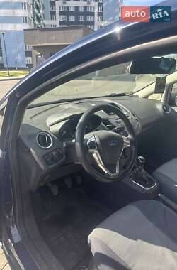 Хэтчбек Ford Fiesta 2014 в 