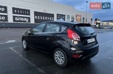 Хэтчбек Ford Fiesta 2014 в 