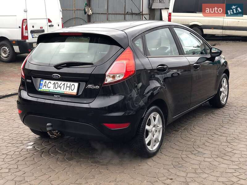 Хэтчбек Ford Fiesta 2013 в Ковеле