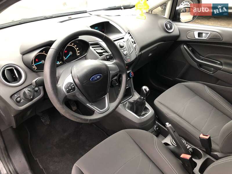 Хэтчбек Ford Fiesta 2013 в Ковеле