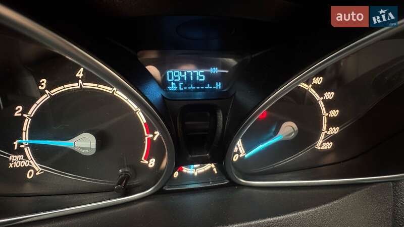Хэтчбек Ford Fiesta 2013 в Гоще