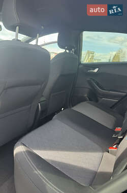 Хэтчбек Ford Fiesta 2020 в 