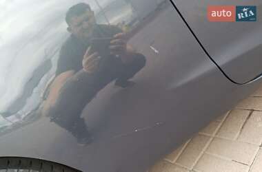 Хэтчбек Ford Fiesta 2011 в 