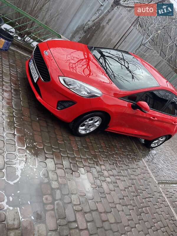 Хэтчбек Ford Fiesta 2018 в Ровно