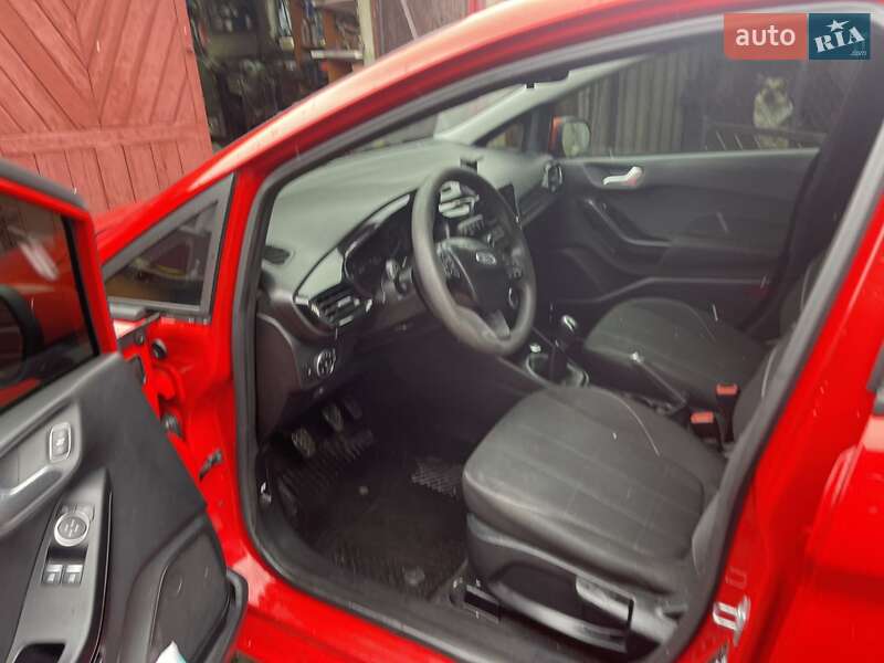 Хэтчбек Ford Fiesta 2018 в Ровно