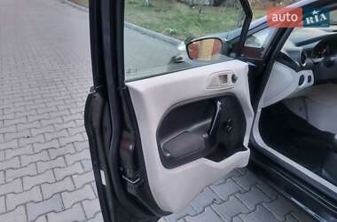 Хэтчбек Ford Fiesta 2013 в 