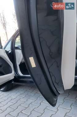Хэтчбек Ford Fiesta 2013 в 