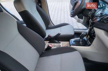 Хэтчбек Ford Fiesta 2013 в 