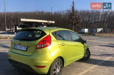 Хэтчбек Ford Fiesta 2010 в 