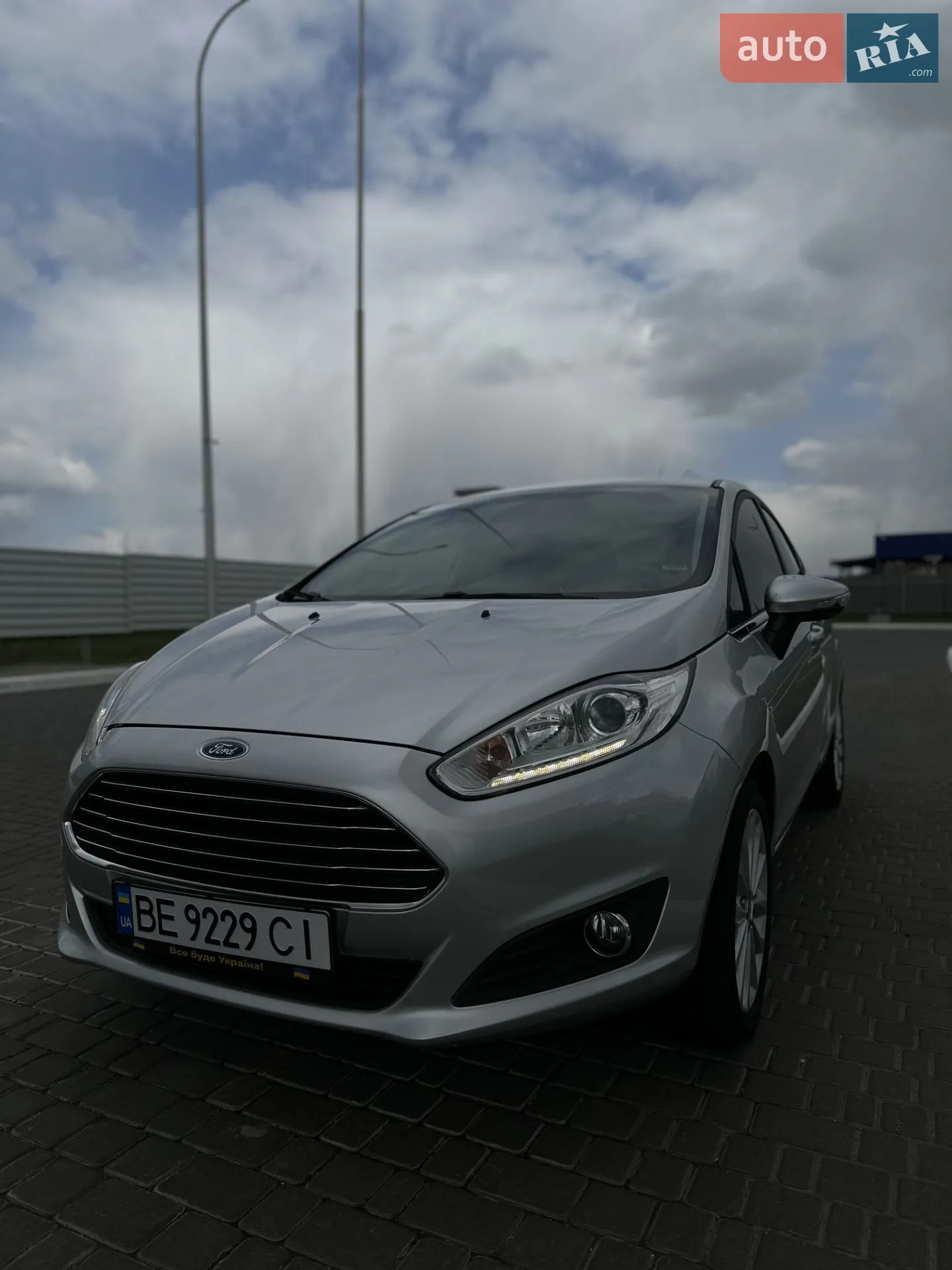 2017 Ford Fiesta - мініатюра 2