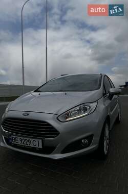 Седан Ford Fiesta 2017 в 