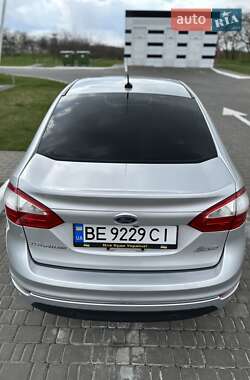 Седан Ford Fiesta 2017 в 