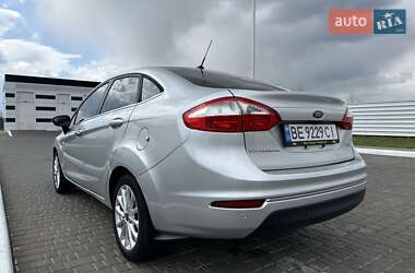 Седан Ford Fiesta 2017 в 