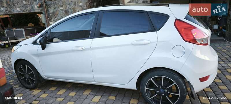 Хэтчбек Ford Fiesta 2018 в Львове