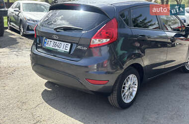 Хэтчбек Ford Fiesta 2009 в 
