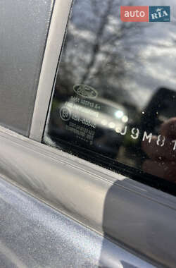 Хэтчбек Ford Fiesta 2009 в 