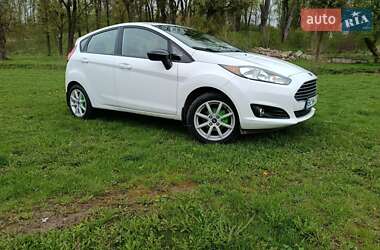 Хетчбек Ford Fiesta 2019 в 