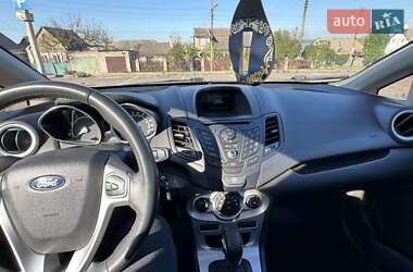 Хэтчбек Ford Fiesta 2014 в 
