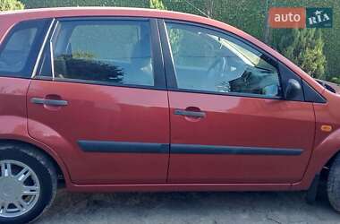 Хэтчбек Ford Fiesta 2007 в 