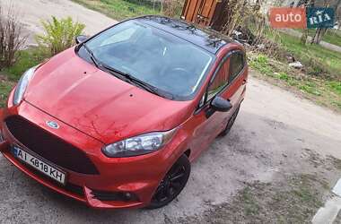 Хэтчбек Ford Fiesta 2019 в 