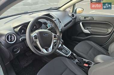 Седан Ford Fiesta 2017 в 