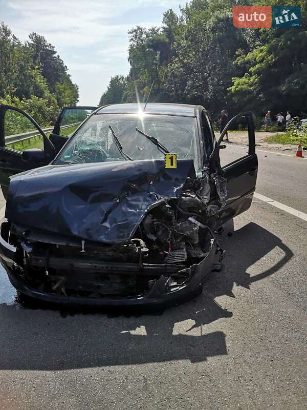 Хэтчбек Ford Fiesta 2008 в Львове