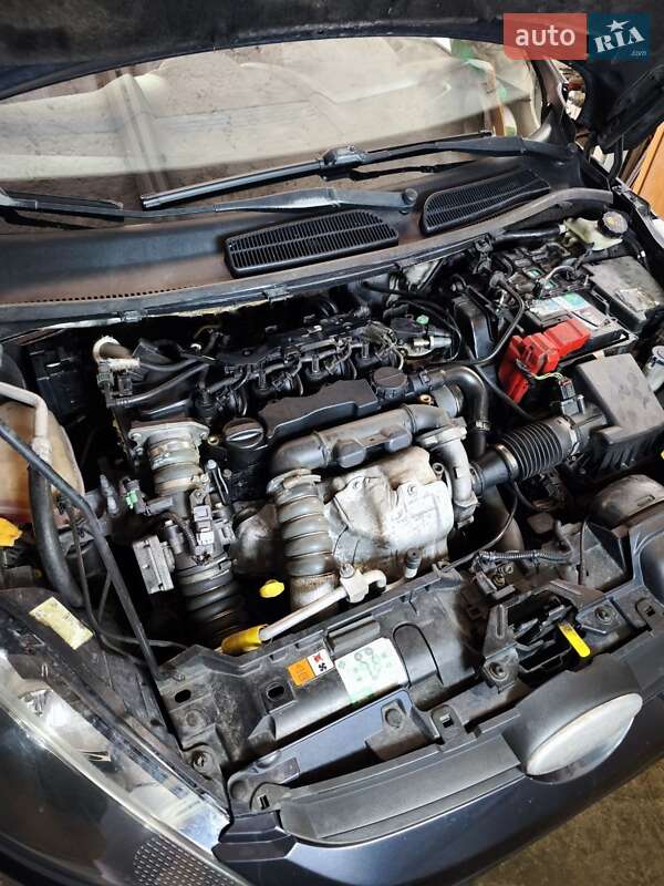 Хэтчбек Ford Fiesta 2010 в Львове