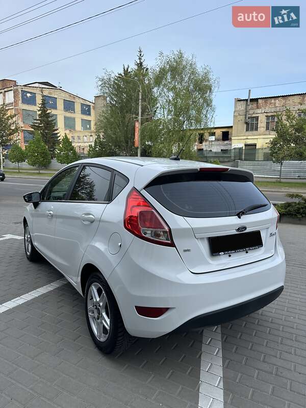 Хетчбек Ford Fiesta 2019 в Києві