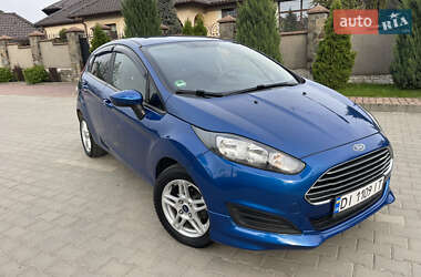 Хэтчбек Ford Fiesta 2018 в 