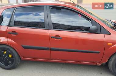 Хетчбек Ford Fiesta 2008 в 