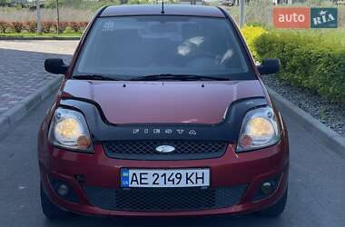 Хэтчбек Ford Fiesta 2008 в 