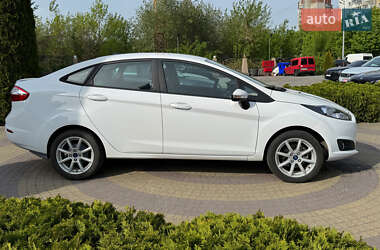 Седан Ford Fiesta 2019 в 