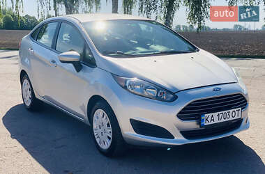 Седан Ford Fiesta 2019 в Києві