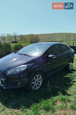 Седан Ford Fiesta 2014 в Любашівці