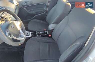 Седан Ford Fiesta 2017 в 