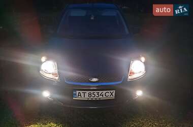 Хетчбек Ford Fiesta 2008 в 
