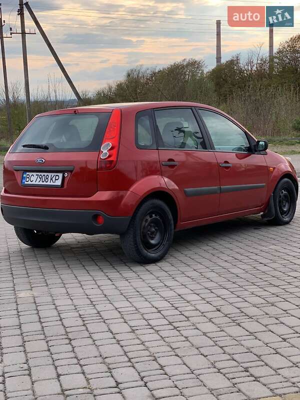 Хэтчбек Ford Fiesta 2007 в Николаеве