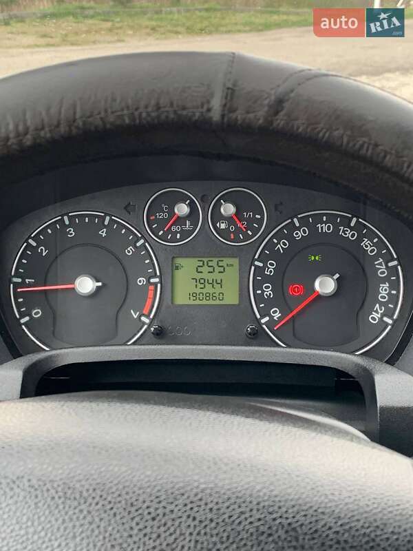 Хэтчбек Ford Fiesta 2007 в Николаеве