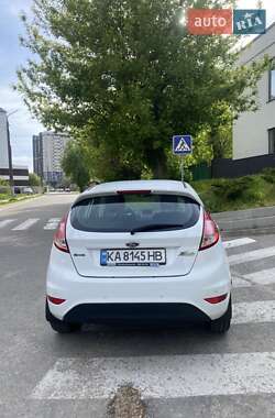 Хетчбек Ford Fiesta 2014 в Вишгороді