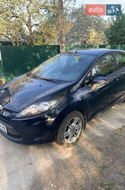 Хэтчбек Ford Fiesta 2009 в 
